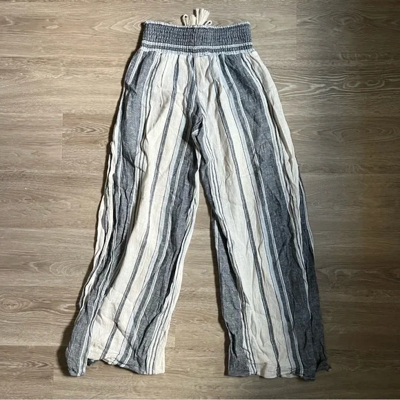 Vanilla Star Wide Leg Striped Pants with Slits Size Small - Picture 5 of 5